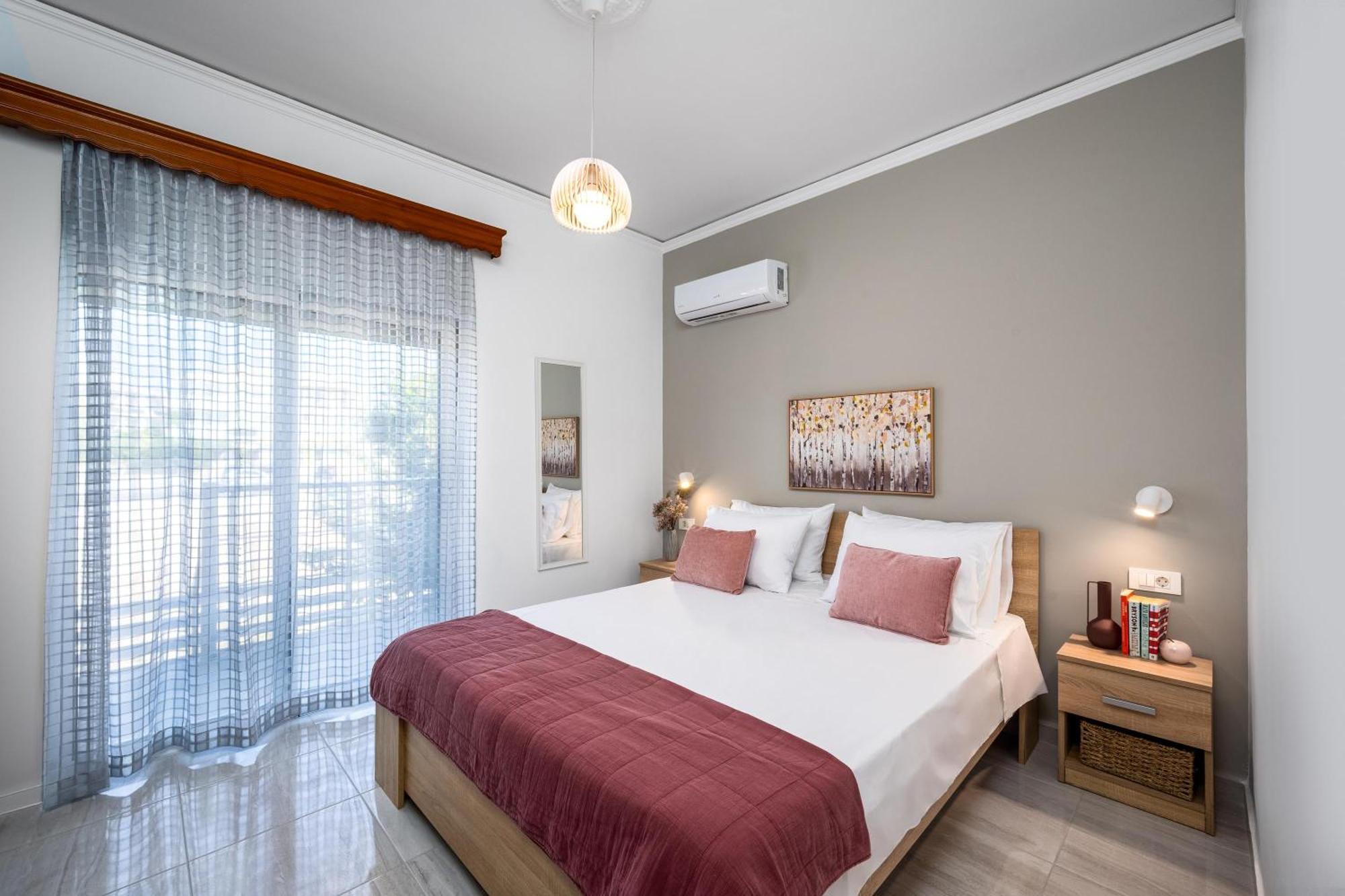 Hermes Getaway Medeia Apartment *